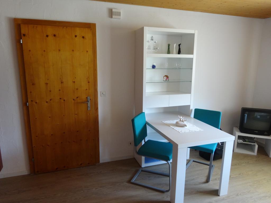 Ferienwohnung Casa Ursina Sedrun Habitación foto